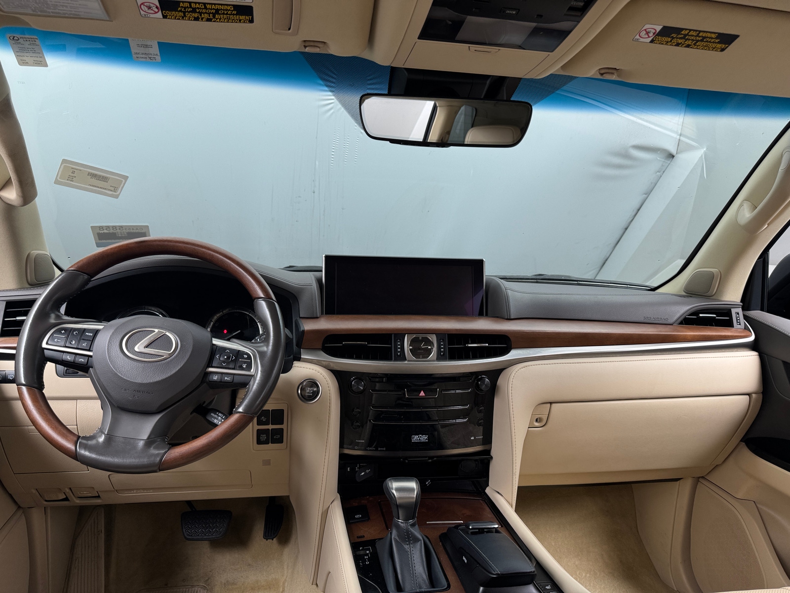 Thumbnail: 2019 Lexus LX - 3