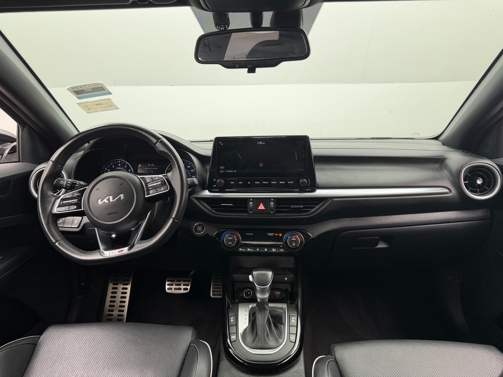 Thumbnail: 2022 Kia Forte - 2
