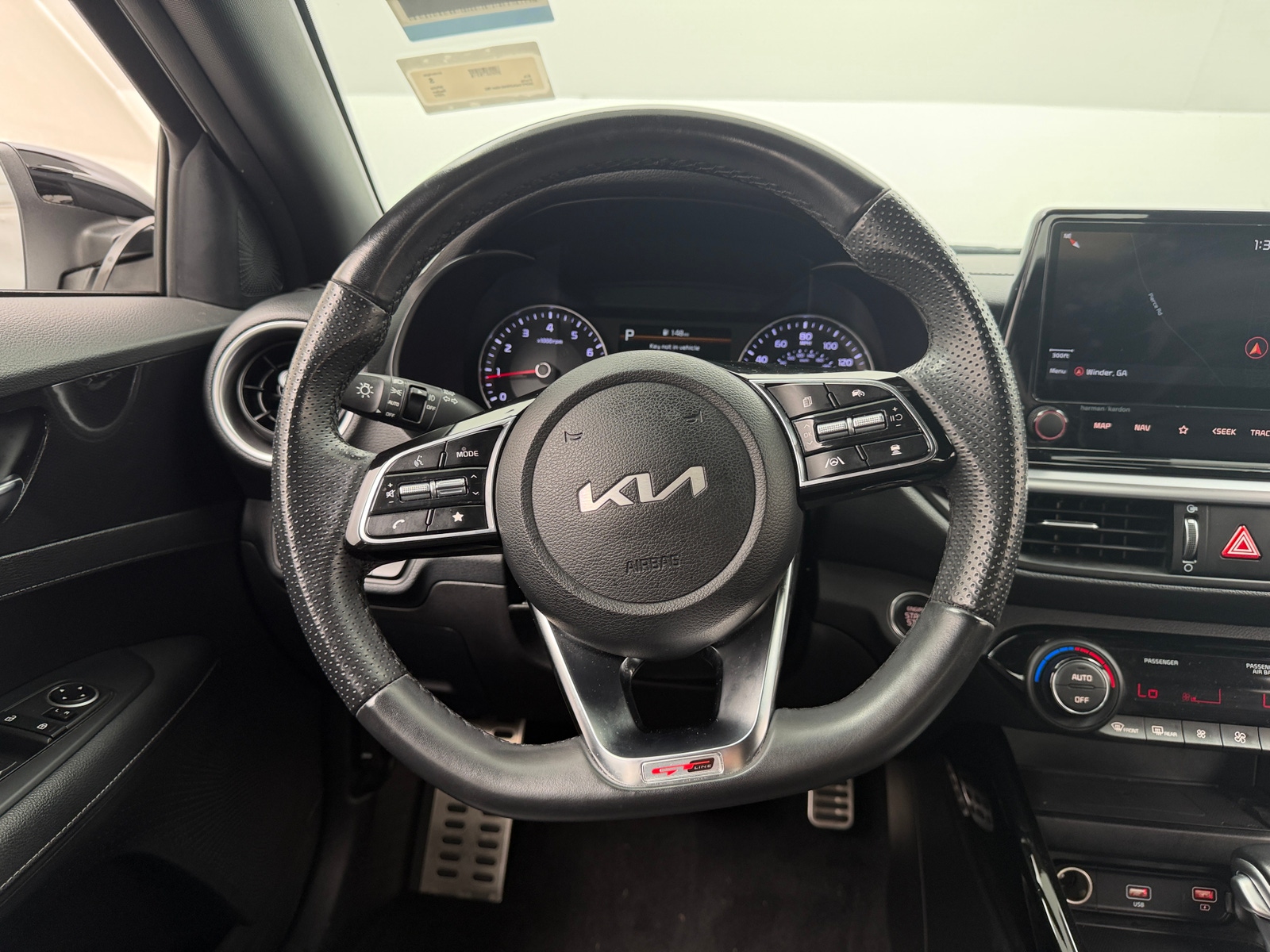Thumbnail: 2022 Kia Forte - 4