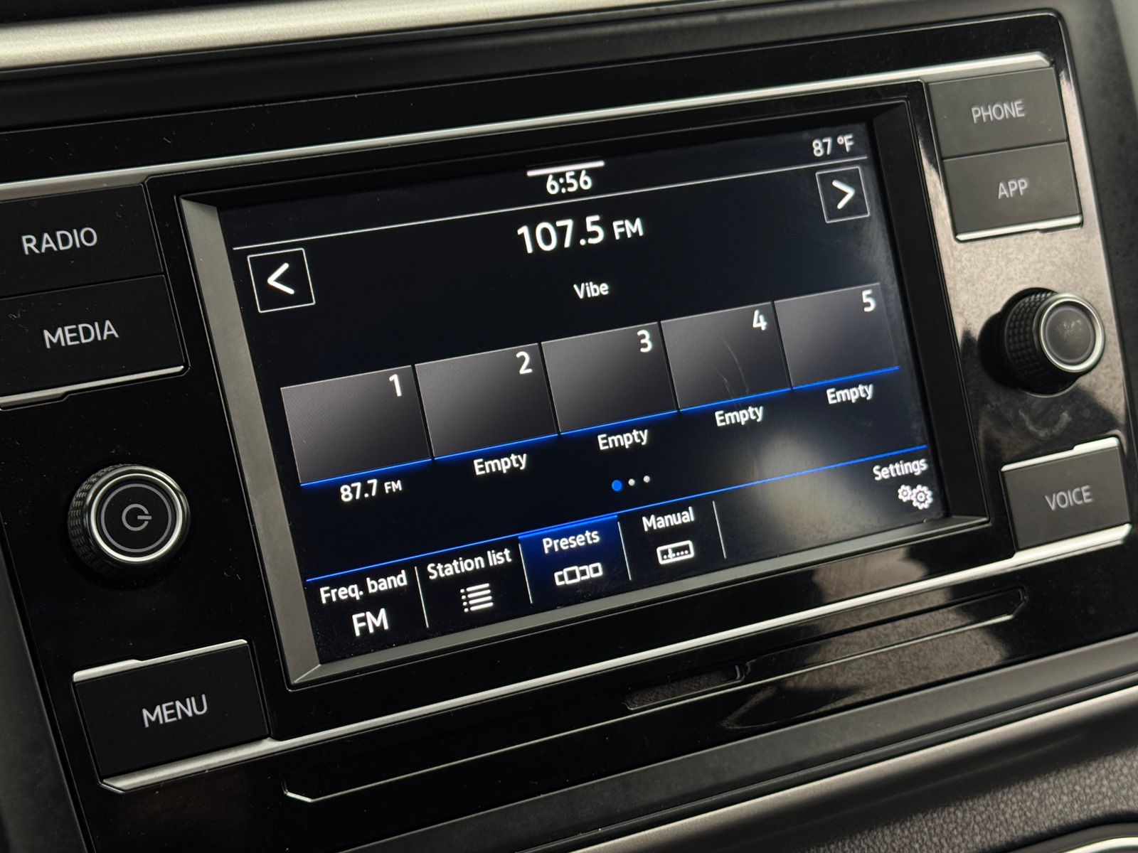 Thumbnail: 2020 Volkswagen Atlas - 4