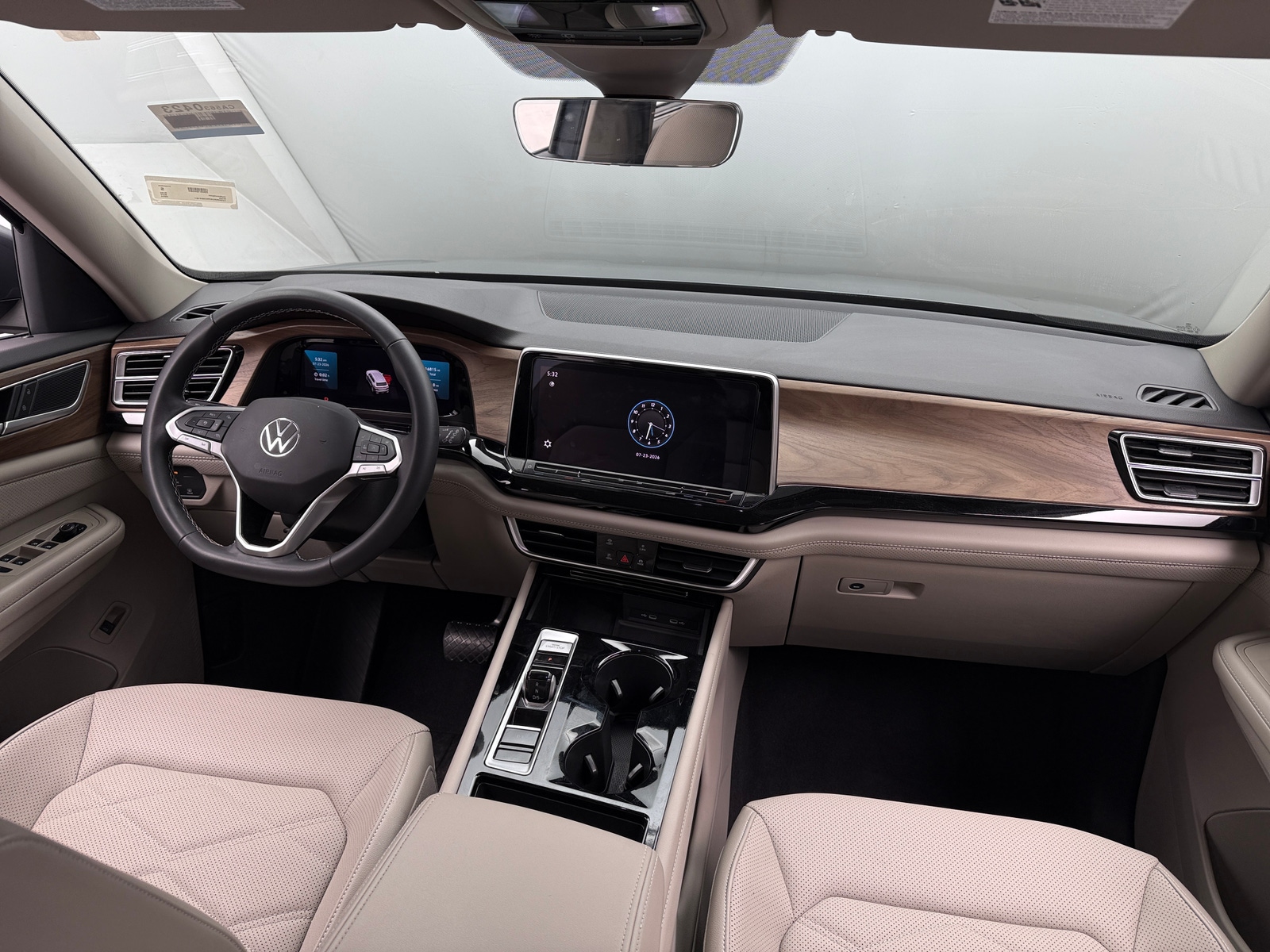 Thumbnail: 2024 Volkswagen Atlas - 2