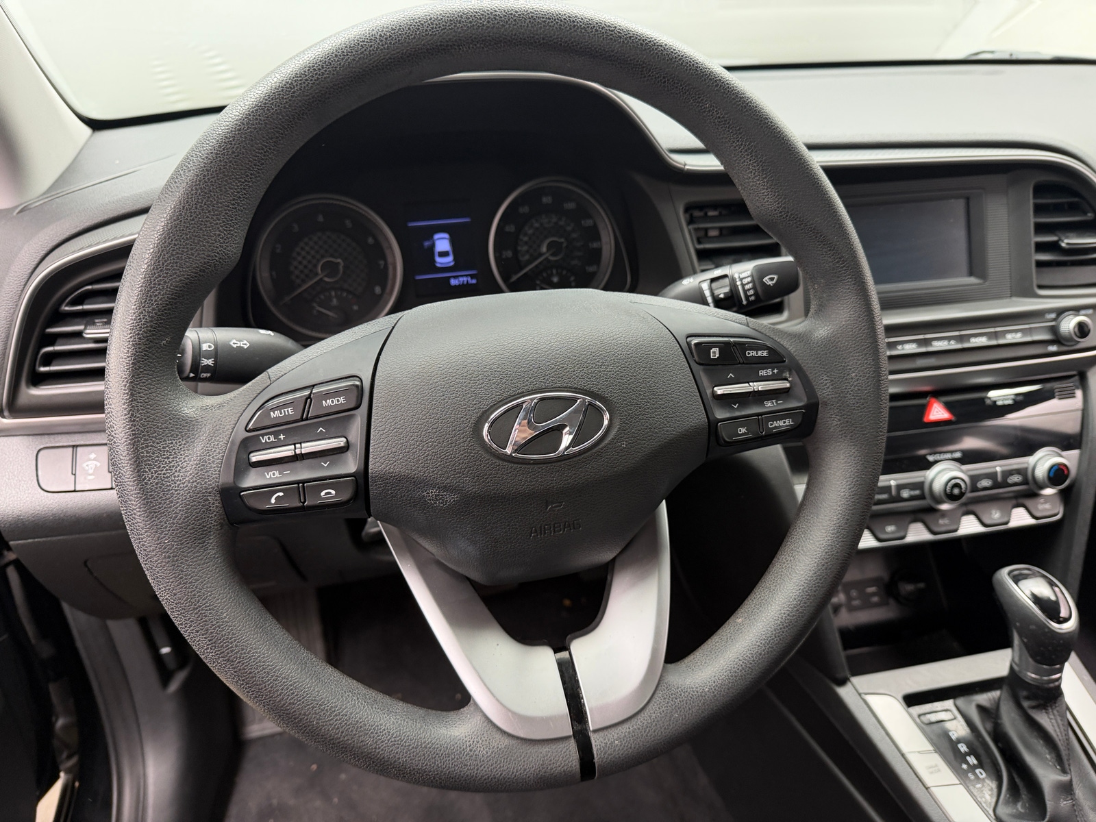 Thumbnail: 2020 Hyundai Elantra - 5