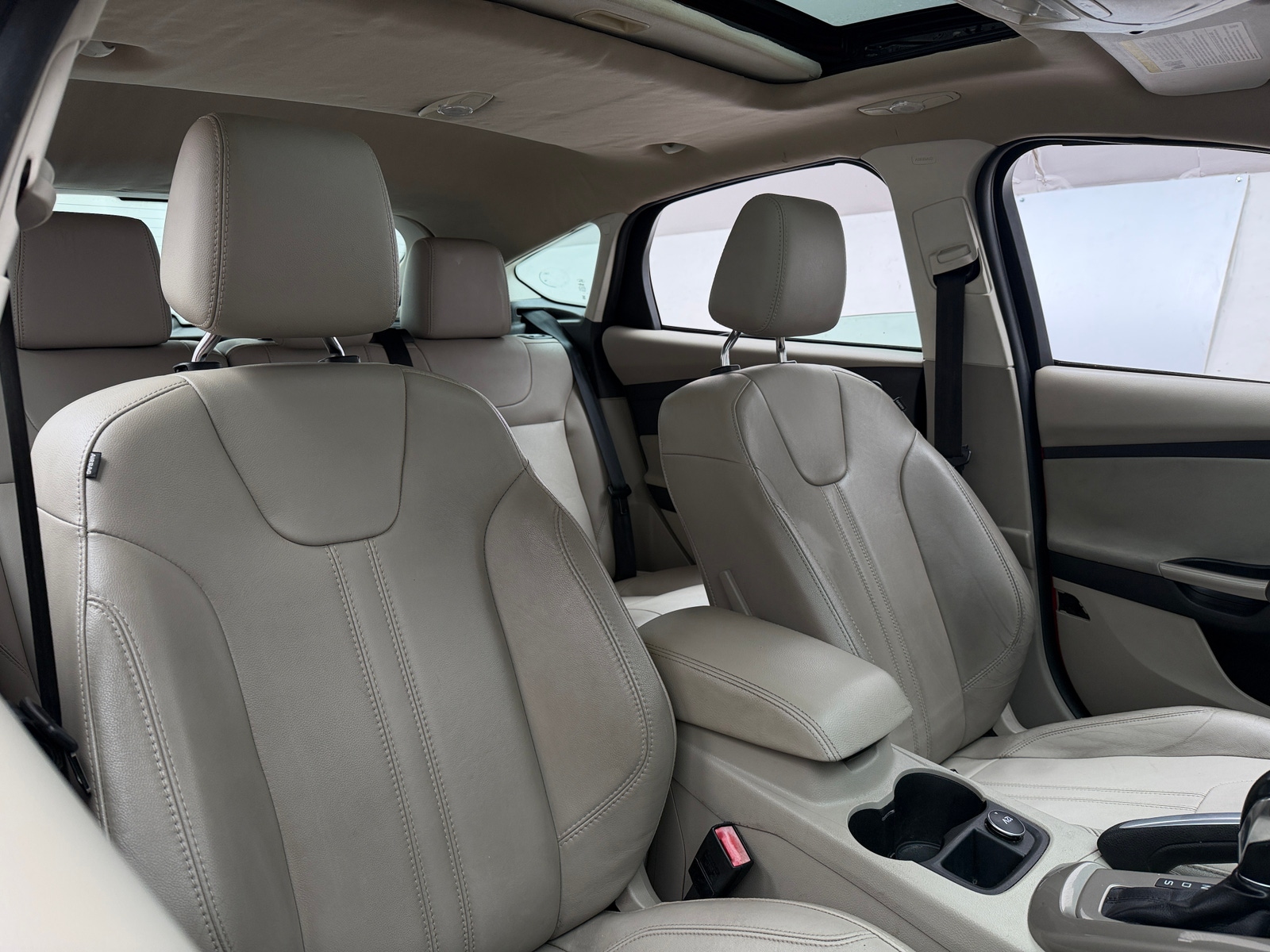 Thumbnail: 2012 Ford Focus - 2