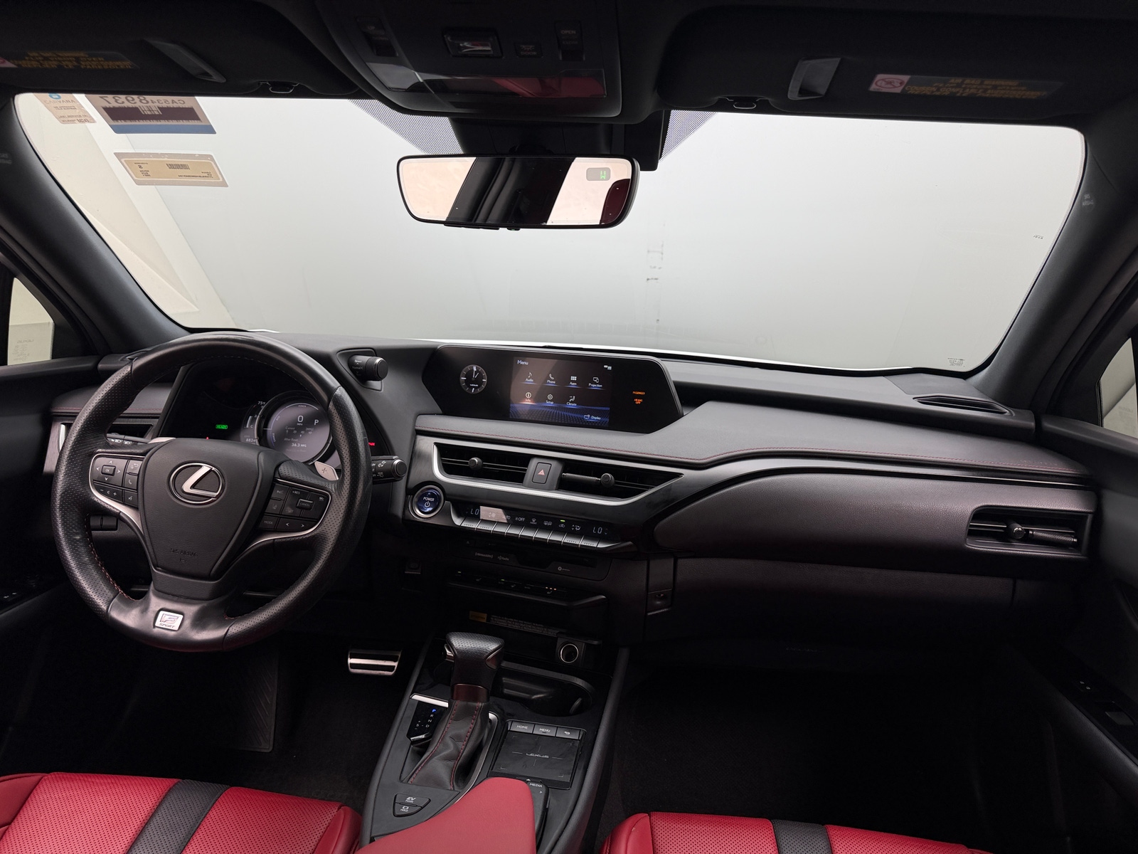 Thumbnail: 2021 Lexus UX - 3
