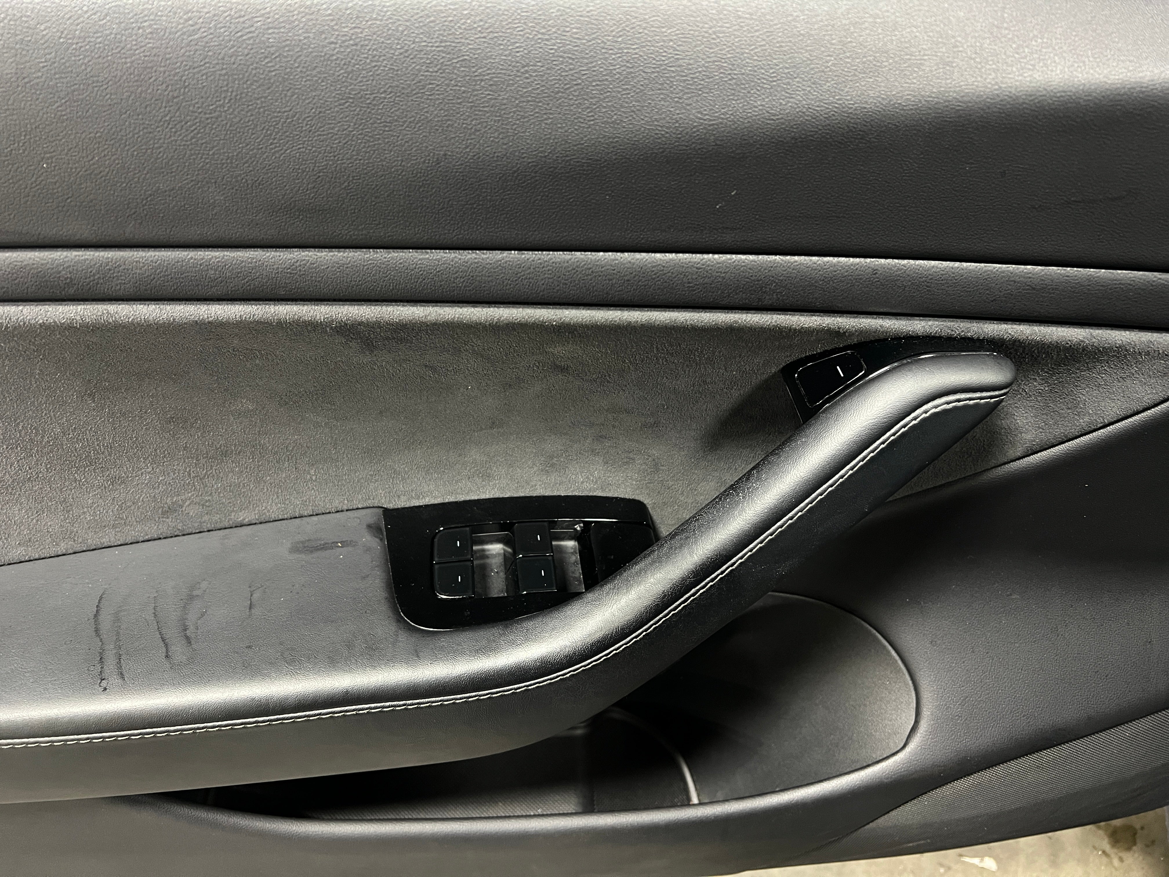 Used 2019 Tesla Model 3 Base with VIN 5YJ3E1EA0KF436129 for sale in Auburn, WA