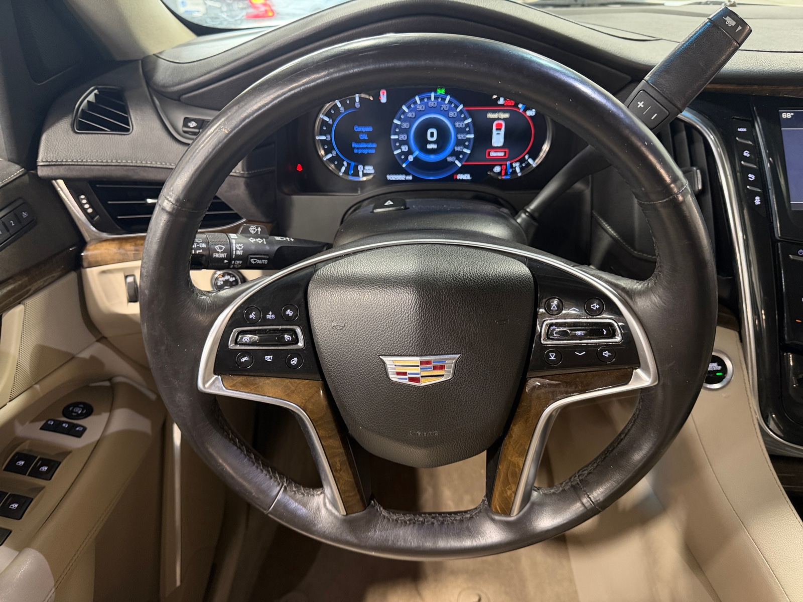 Thumbnail: 2018 Cadillac Escalade - 4