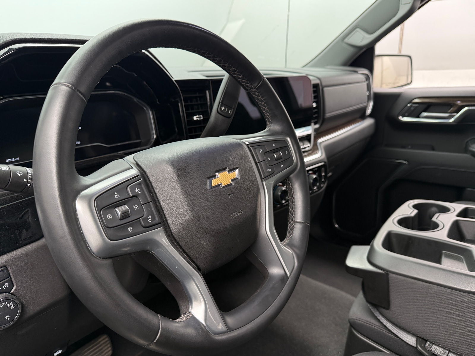 Thumbnail: 2024 Chevrolet Silverado 1500 - 5