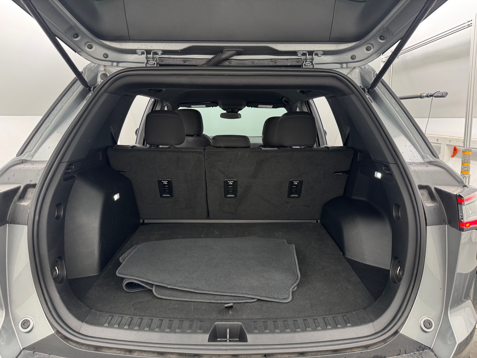 Thumbnail: 2025 Chevrolet Equinox - 7