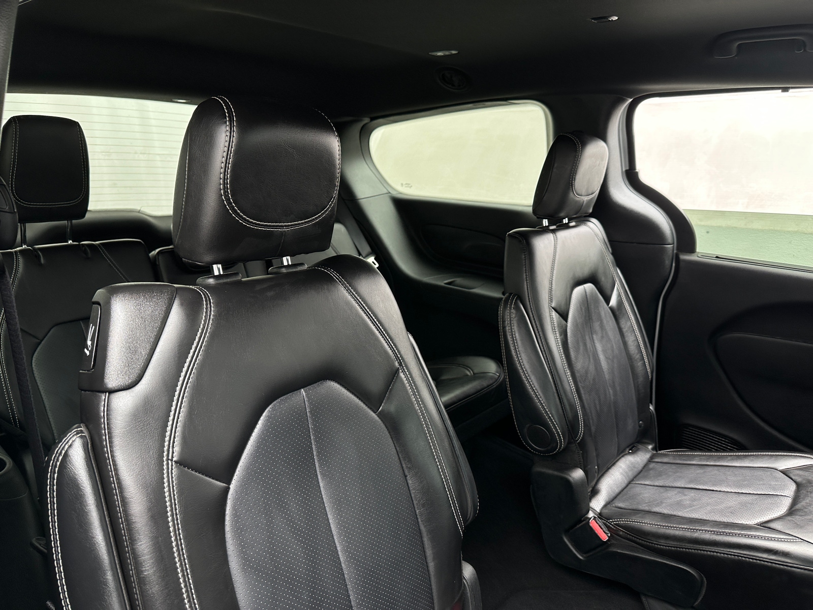 Thumbnail: 2025 Chrysler Pacifica - 5