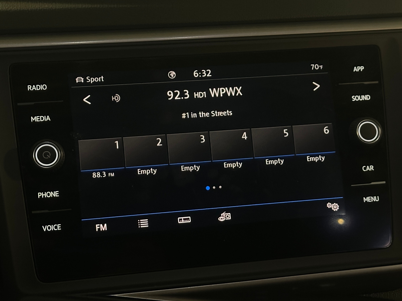 Thumbnail: 2021 Volkswagen Atlas - 3