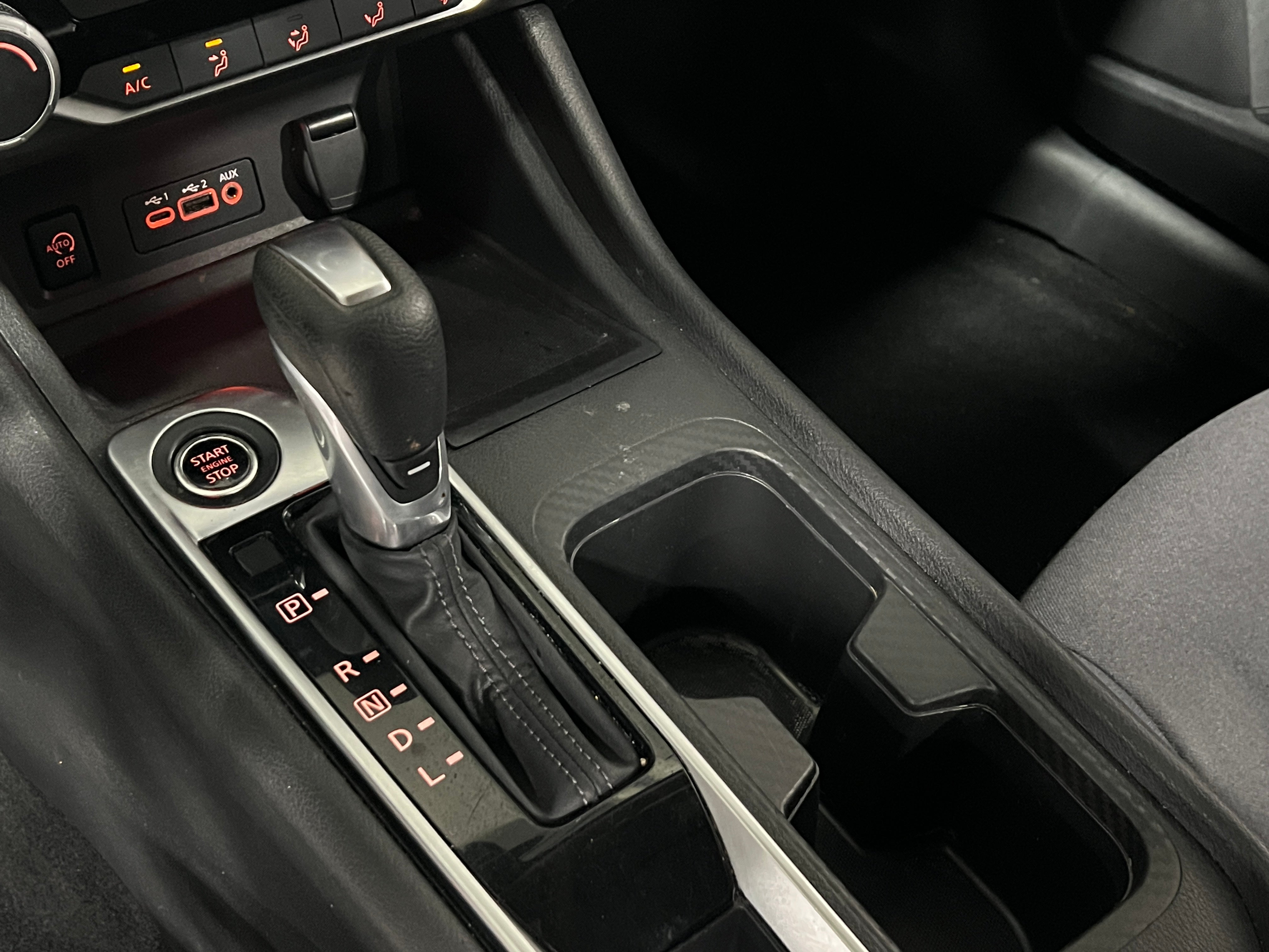 2025 Nissan Sentra SV - Photo 5