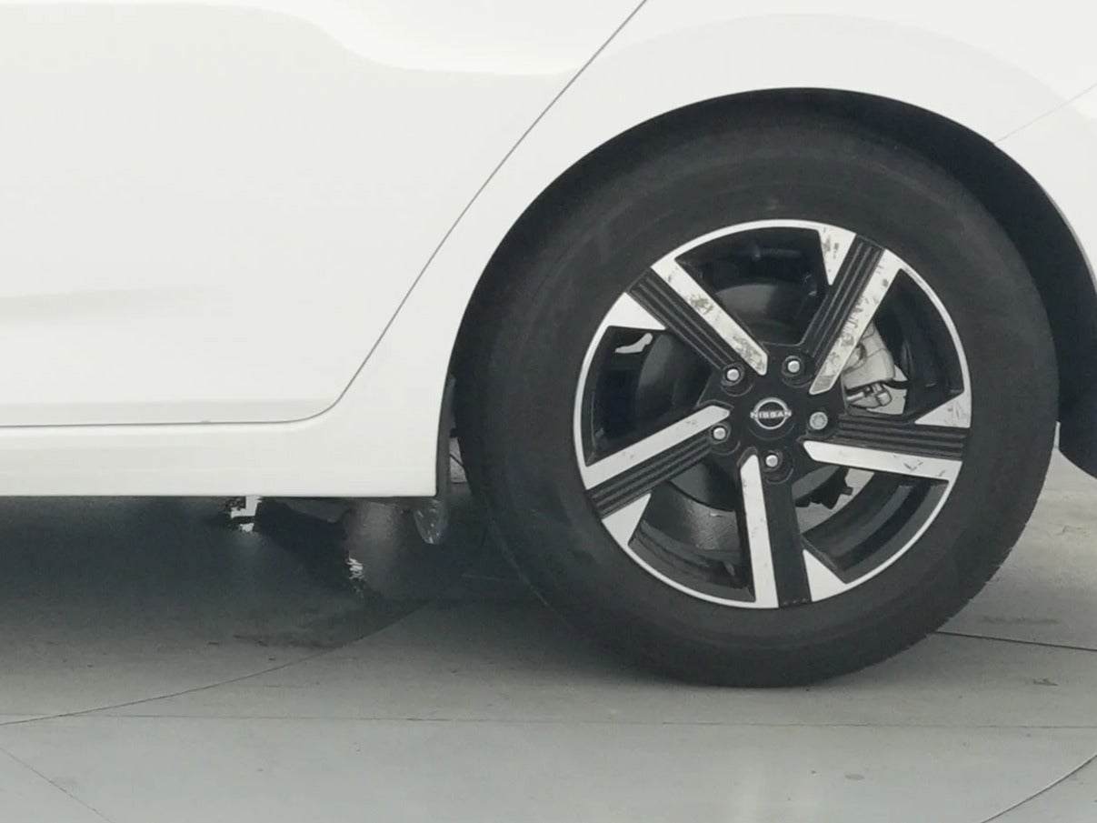 2025 Nissan Sentra SV - Photo 15