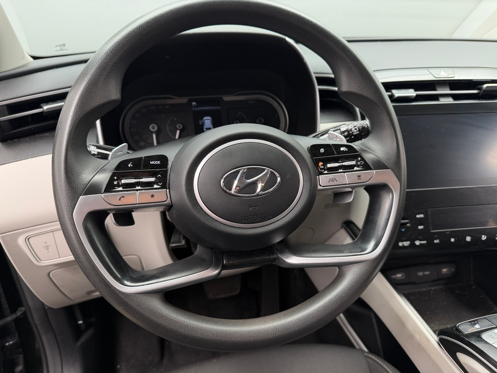 Thumbnail: 2022 Hyundai Tucson - 5