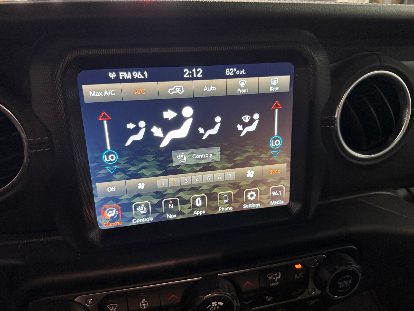 Thumbnail: 2021 Jeep Wrangler - 3