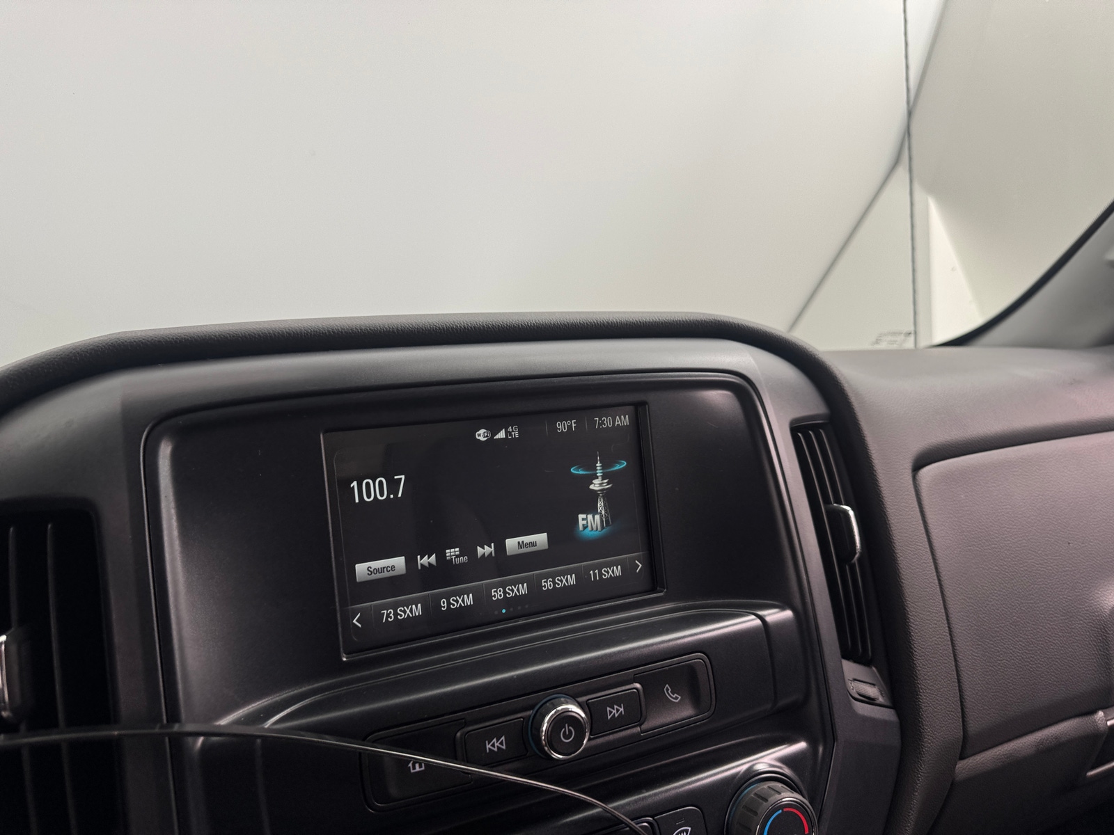 Thumbnail: 2018 Chevrolet Silverado 1500 - 4