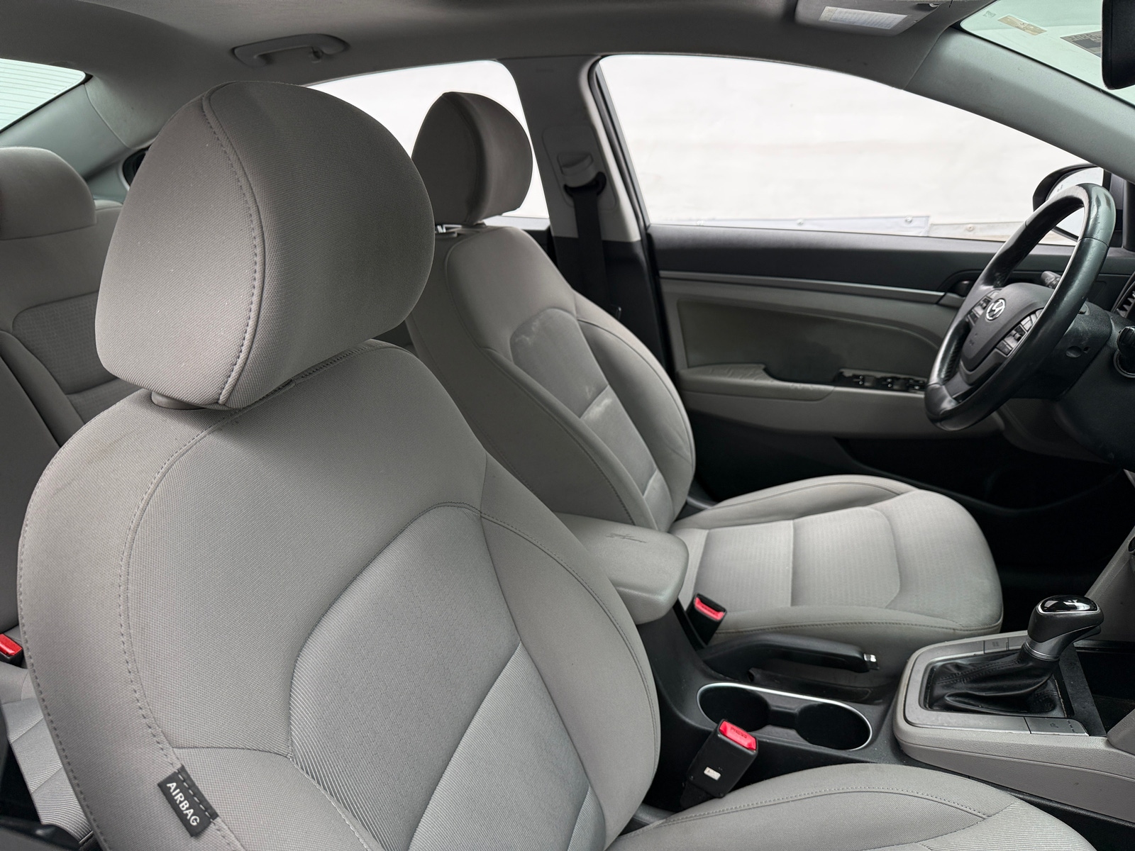 Thumbnail: 2018 Hyundai Elantra - 2