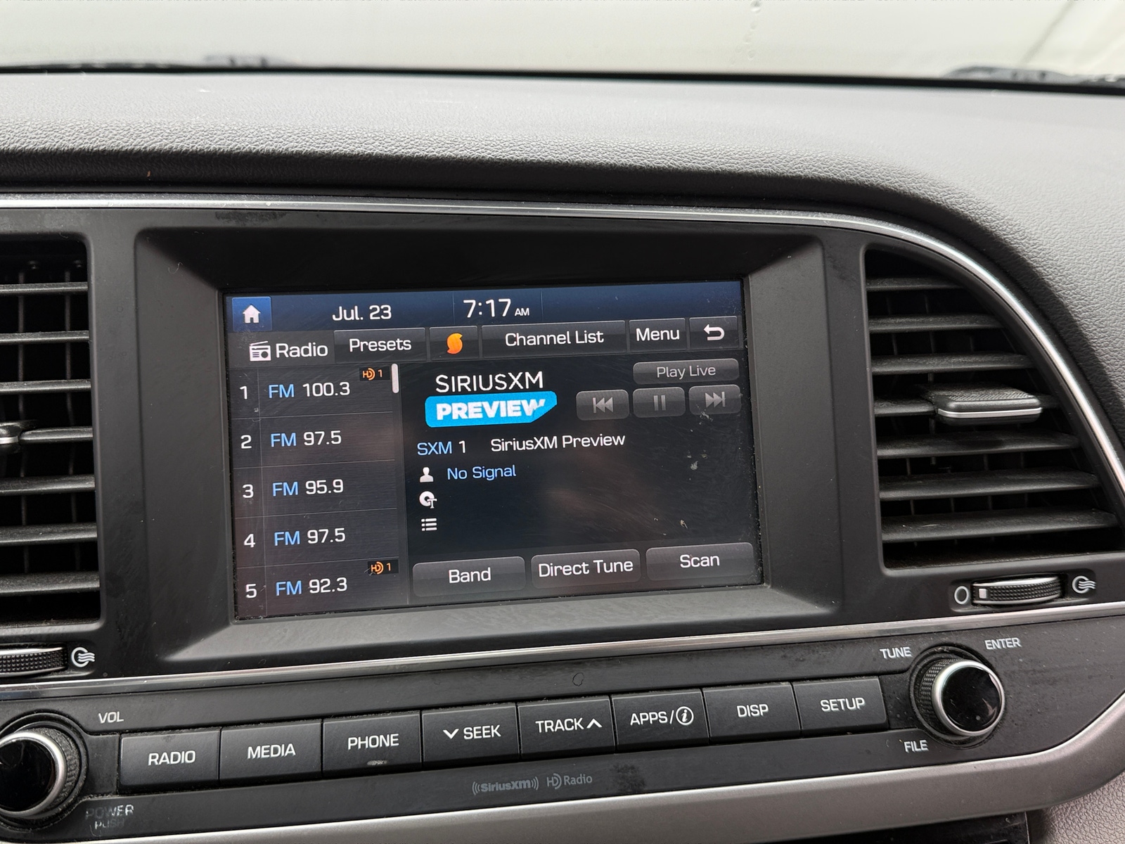 Thumbnail: 2018 Hyundai Elantra - 4