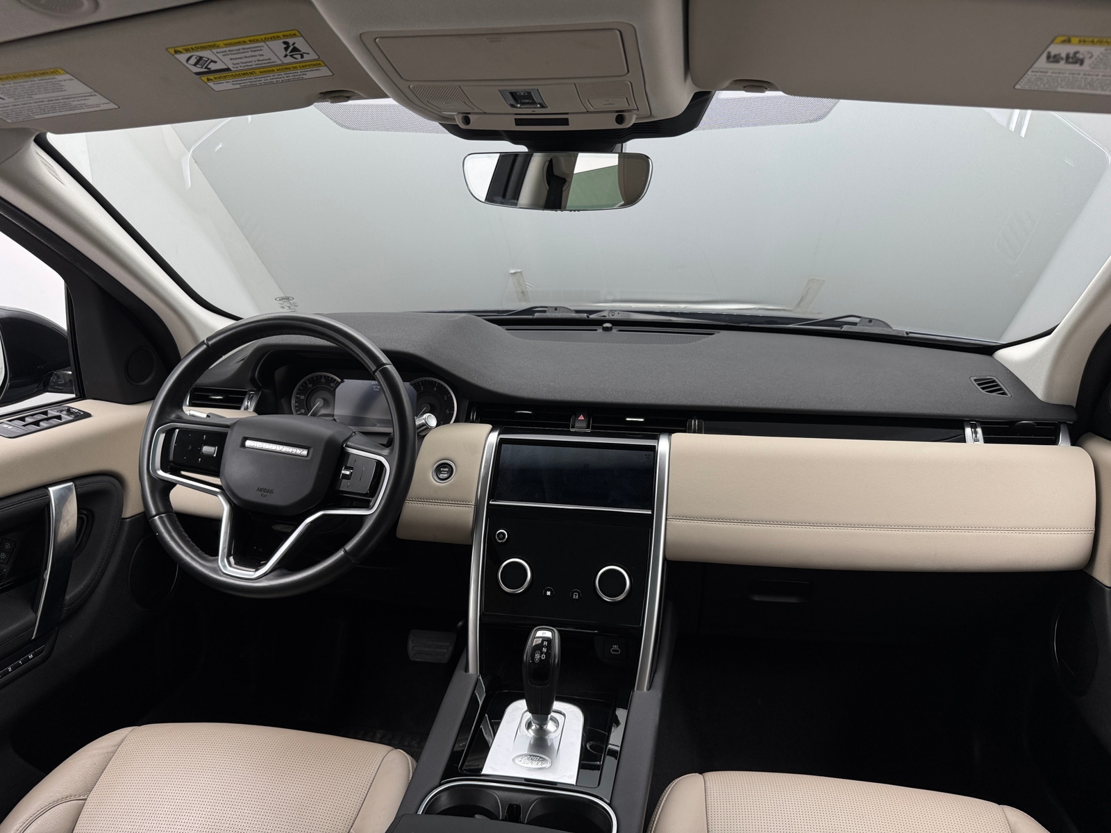 Thumbnail: 2021 Land Rover Discovery Sport - 2