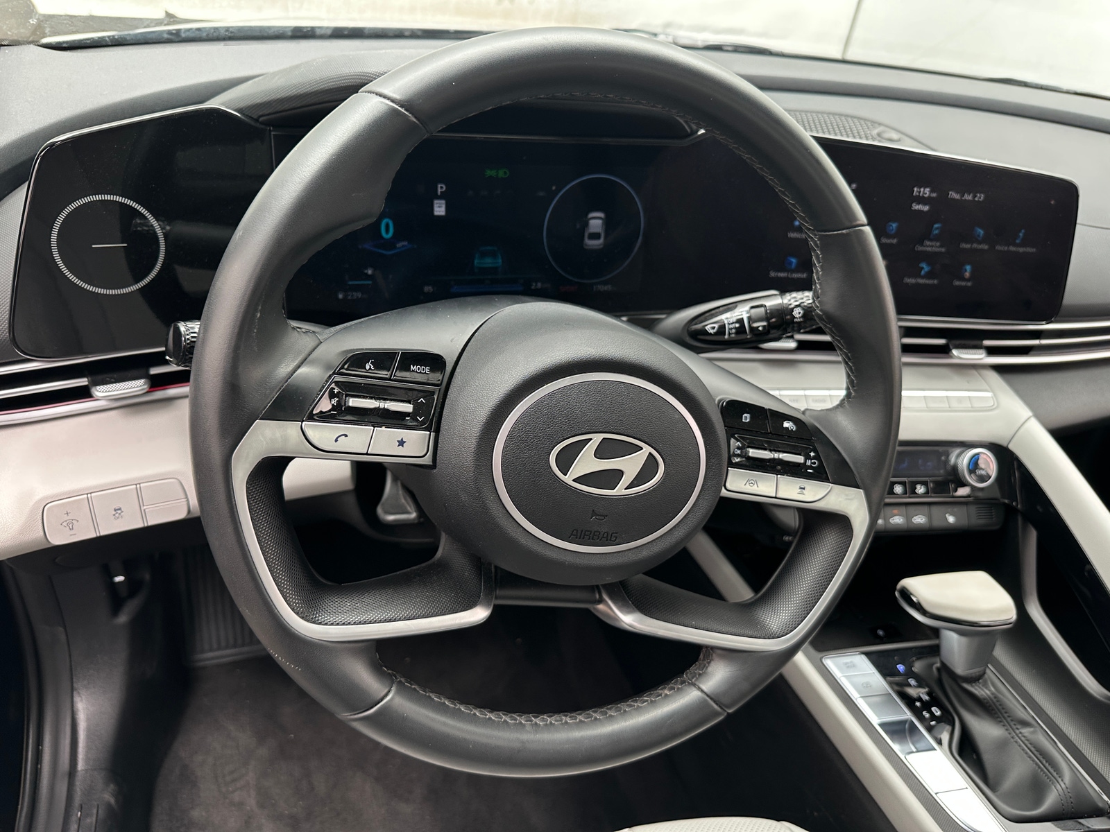 Thumbnail: 2025 Hyundai Elantra - 4