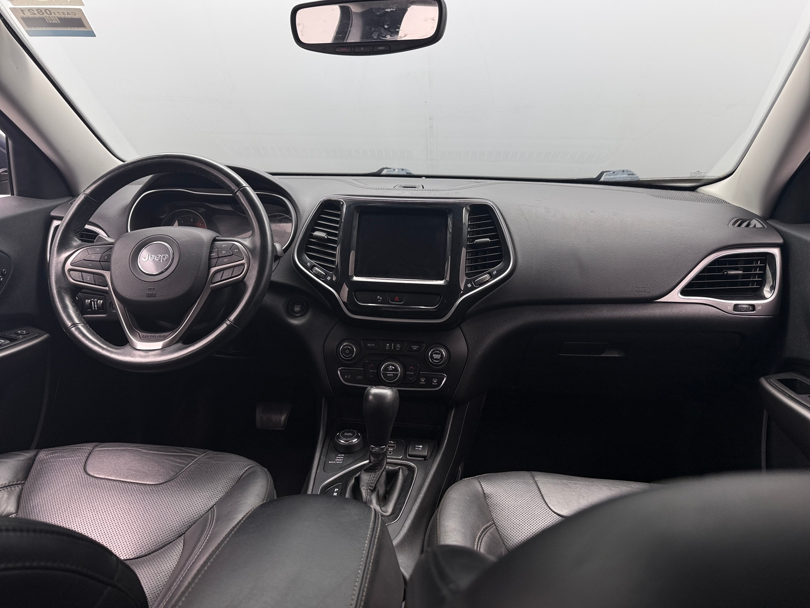 Thumbnail: 2019 Jeep Cherokee - 2