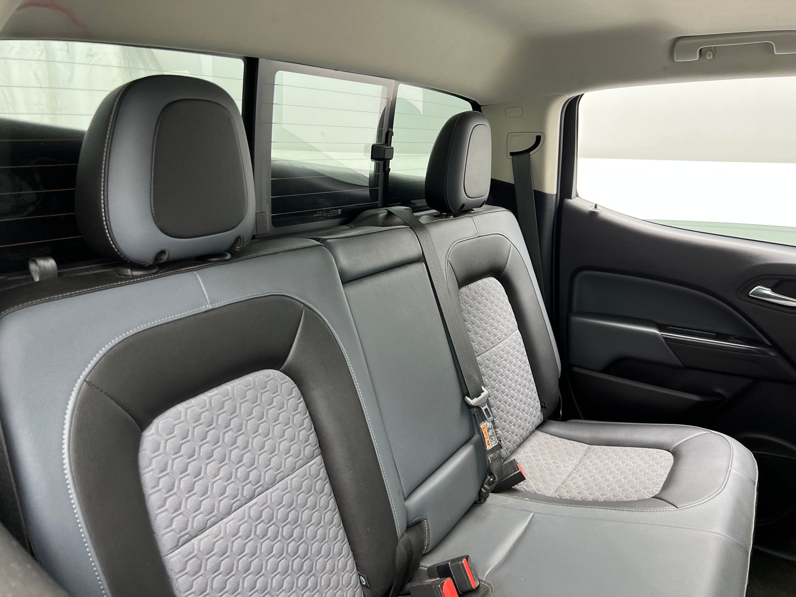 Thumbnail: 2017 Chevrolet Colorado - 5