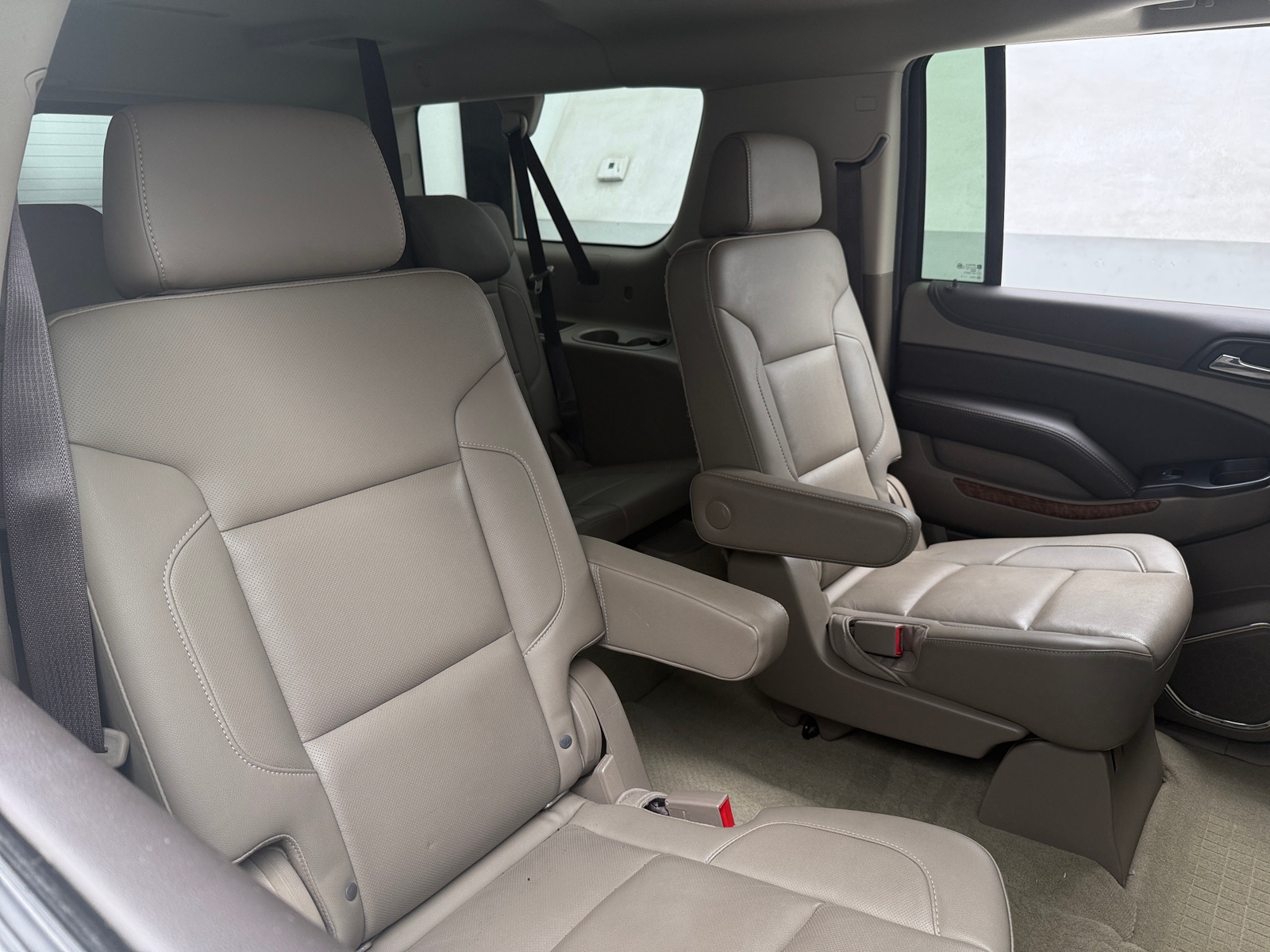 Thumbnail: 2018 Chevrolet Suburban - 5