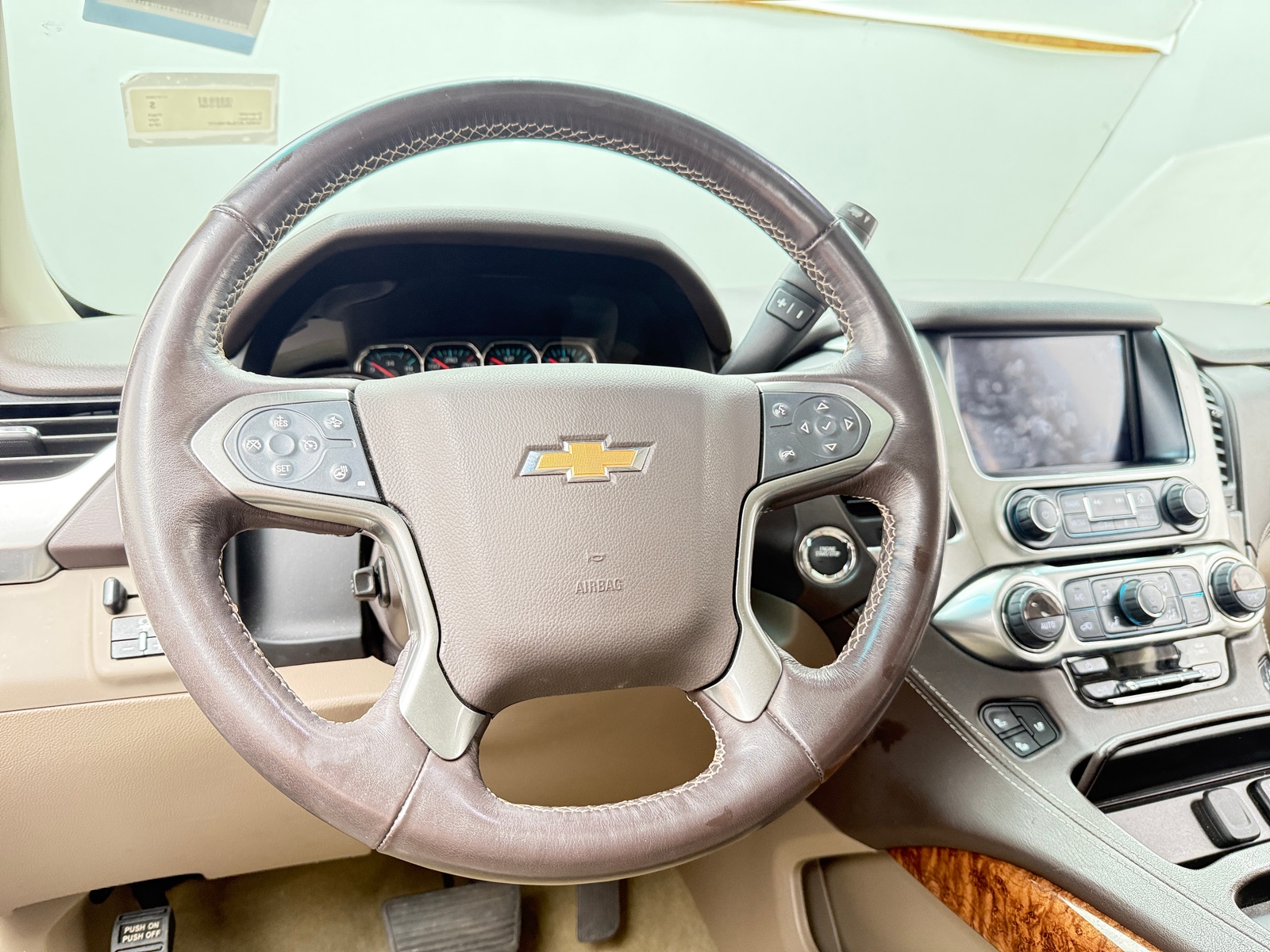 Thumbnail: 2018 Chevrolet Suburban - 4