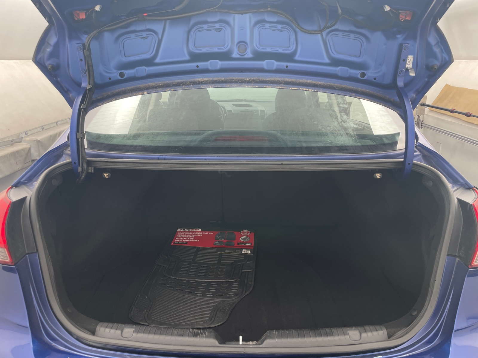 Thumbnail: 2017 Kia Forte - 7