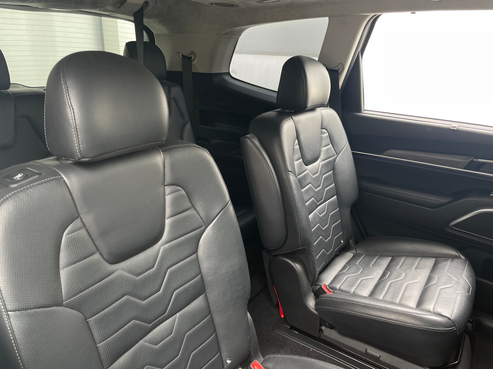 Thumbnail: 2021 Kia Telluride - 5