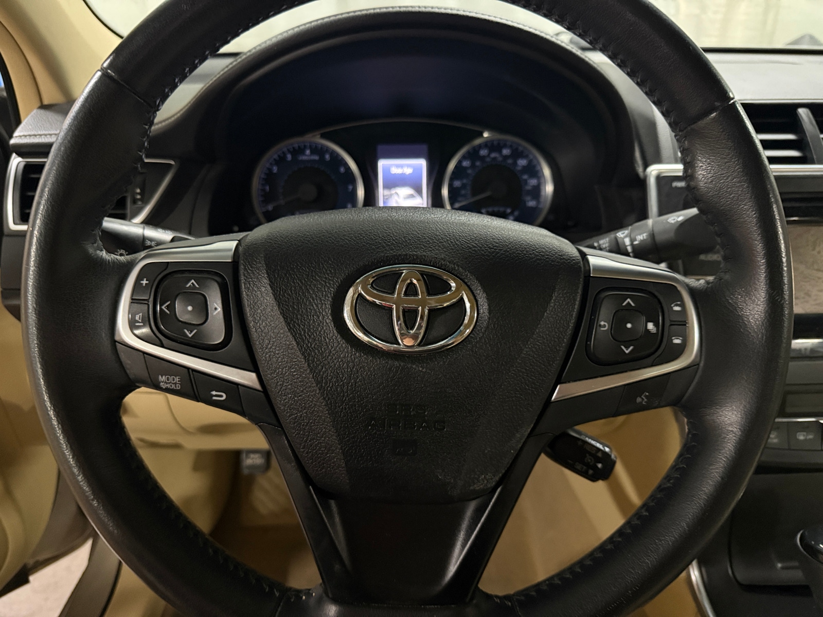 Thumbnail: 2015 Toyota Camry - 5