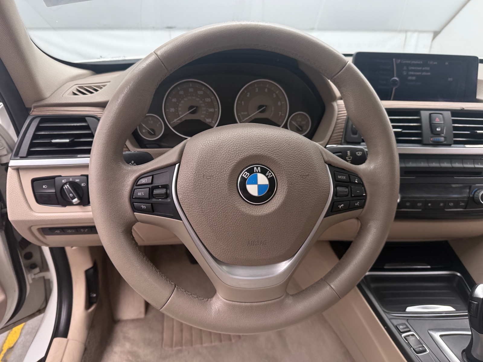 Thumbnail: 2012 BMW 3 Series - 4