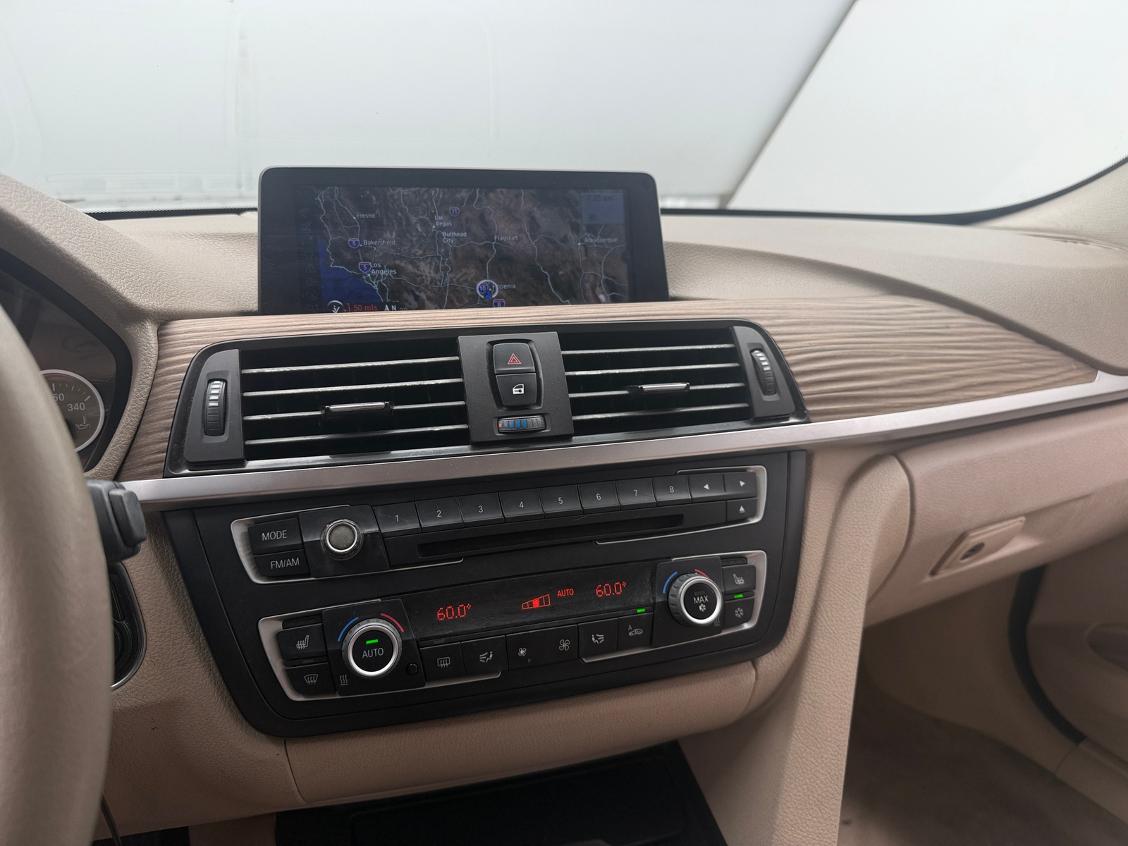 Thumbnail: 2012 BMW 3 Series - 3