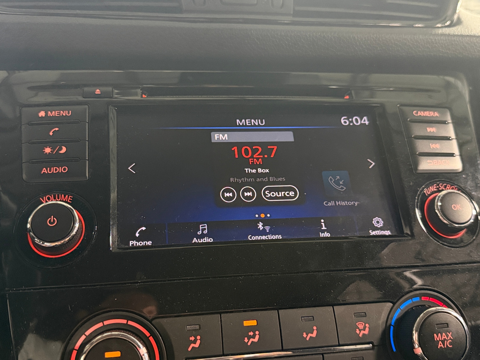 Thumbnail: 2019 Nissan Rogue - 4