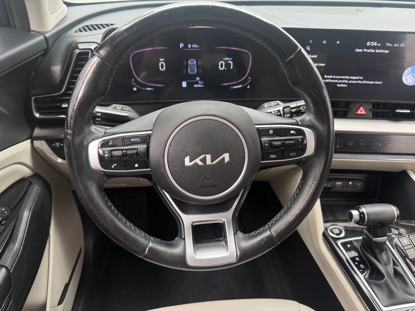 Thumbnail: 2023 Kia Sportage - 4