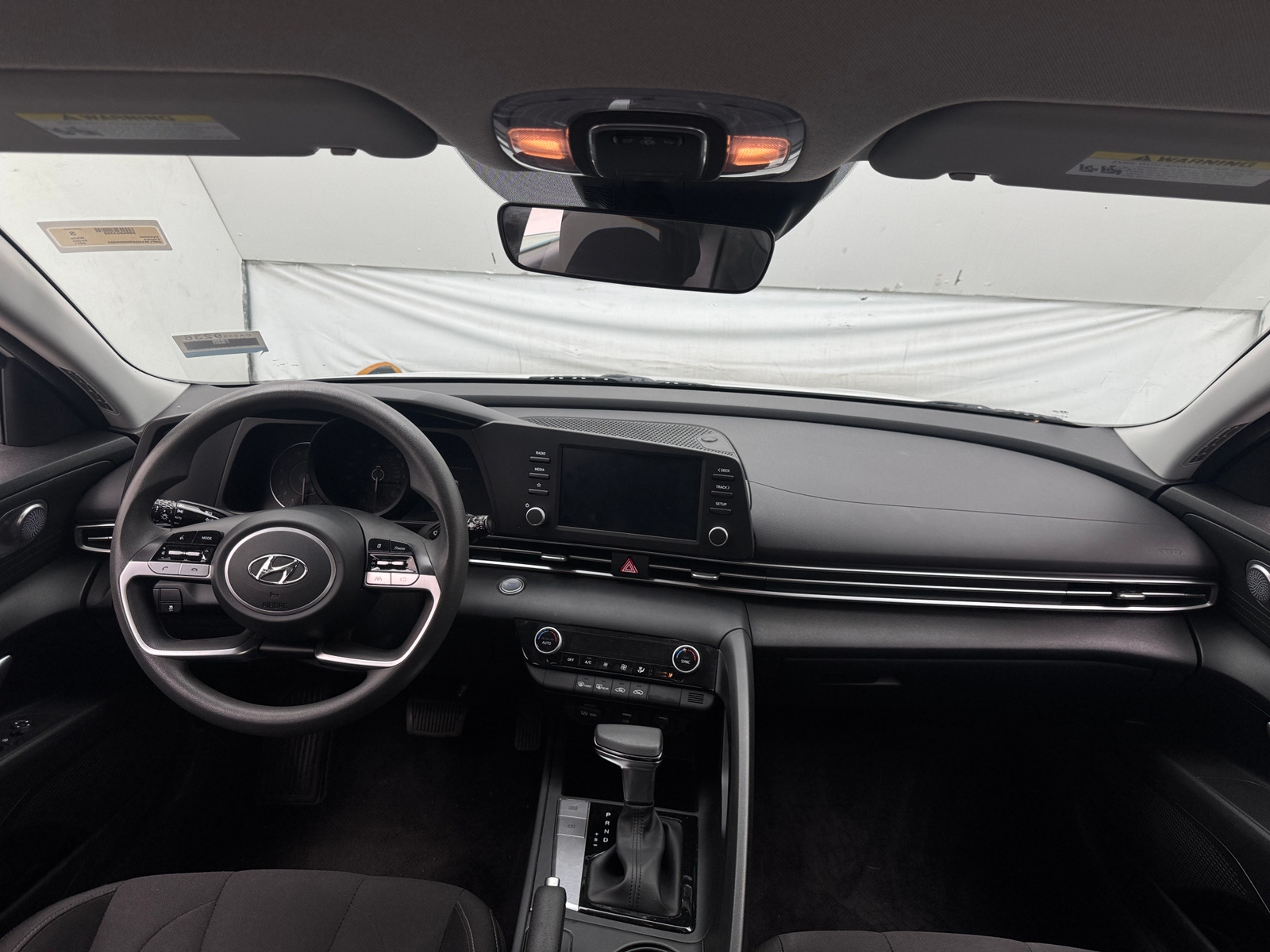 Thumbnail: 2021 Hyundai Elantra - 3