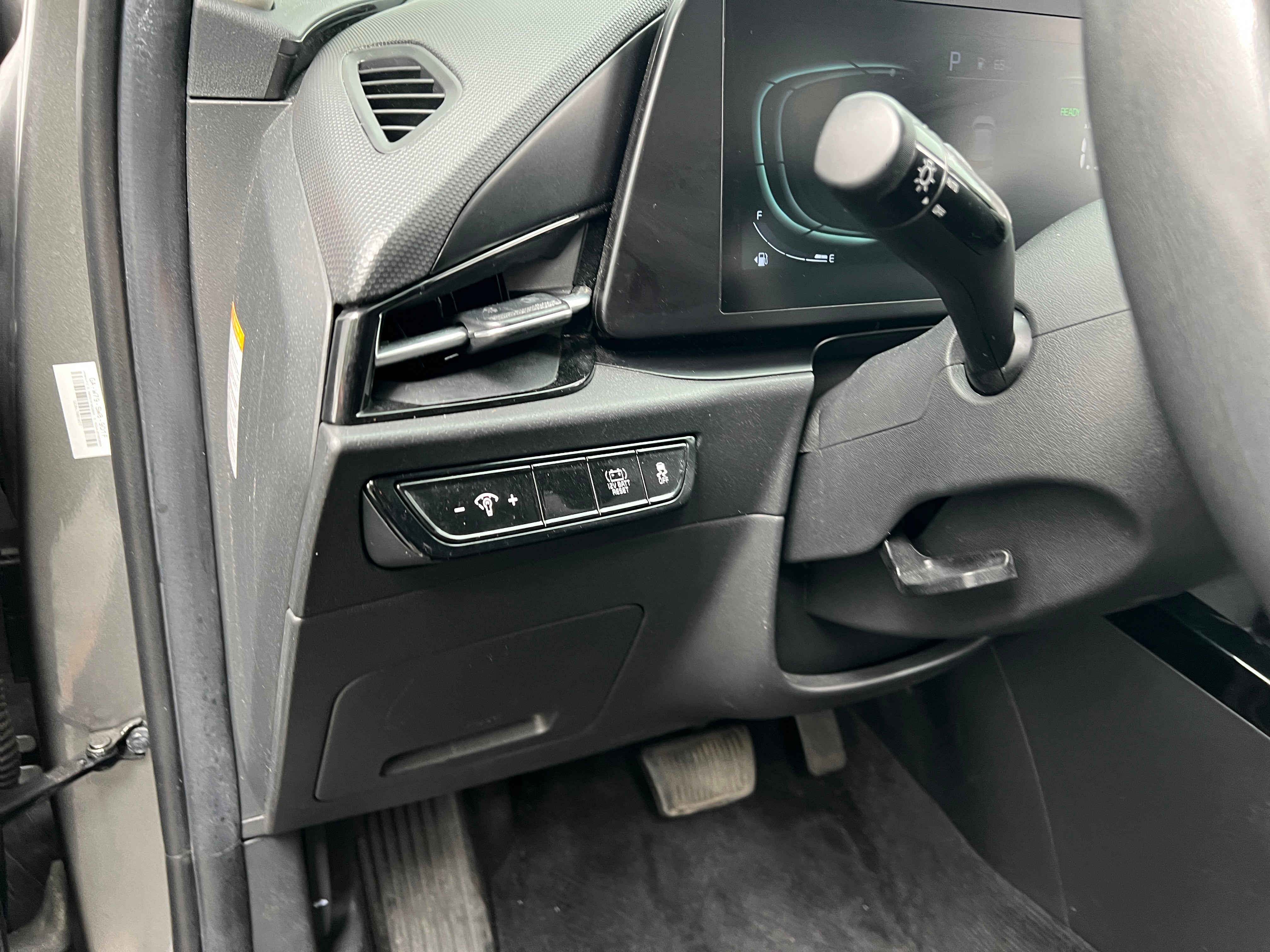 Used 2023 Kia Niro LX with VIN KNDCP3LE4P5064850 for sale in Pewaukee, WI