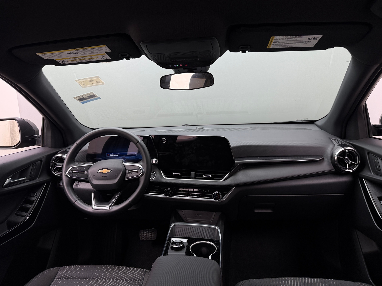 Thumbnail: 2026 Chevrolet Equinox - 3