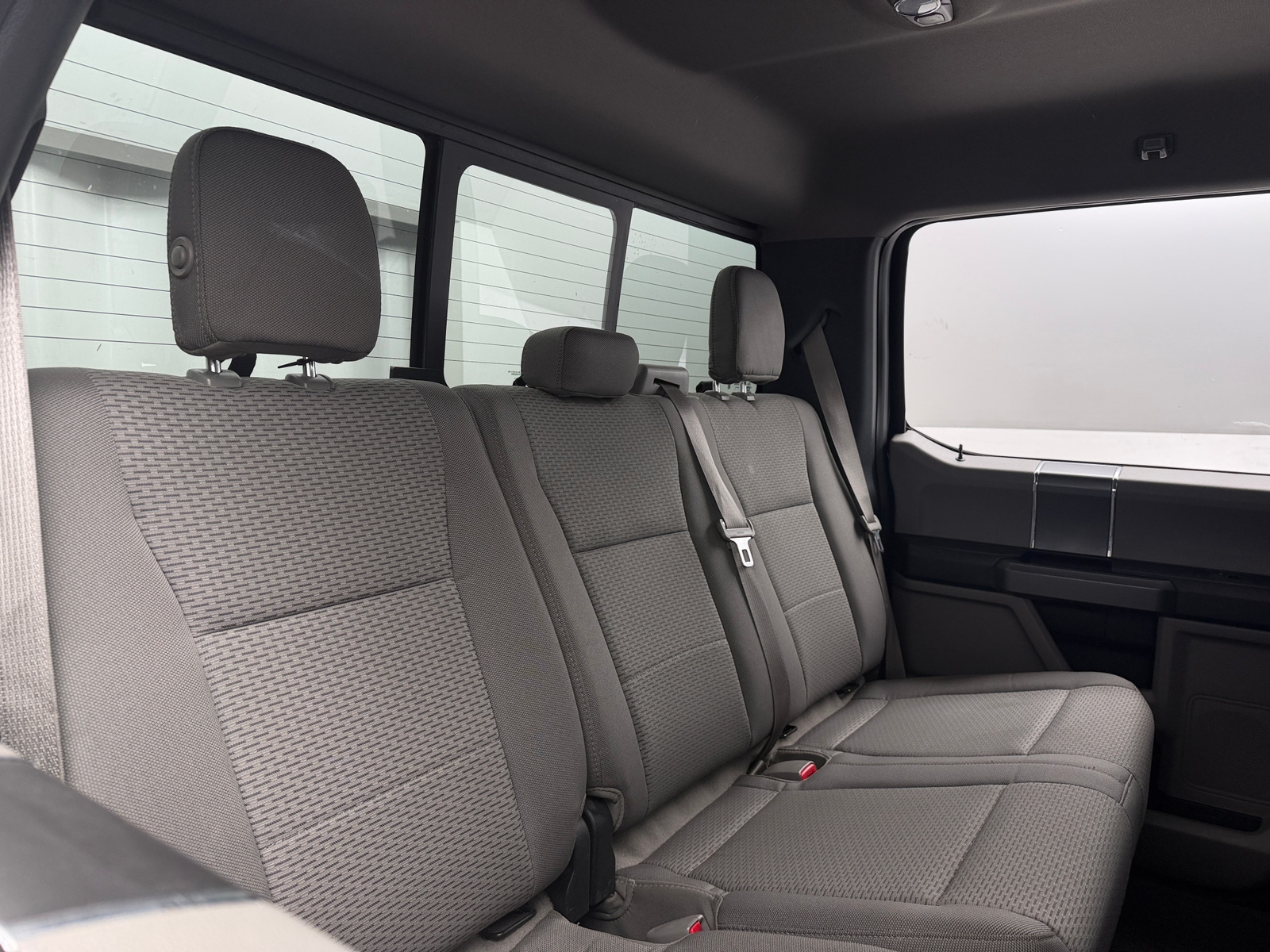 Thumbnail: 2016 Ford Econoline - 6