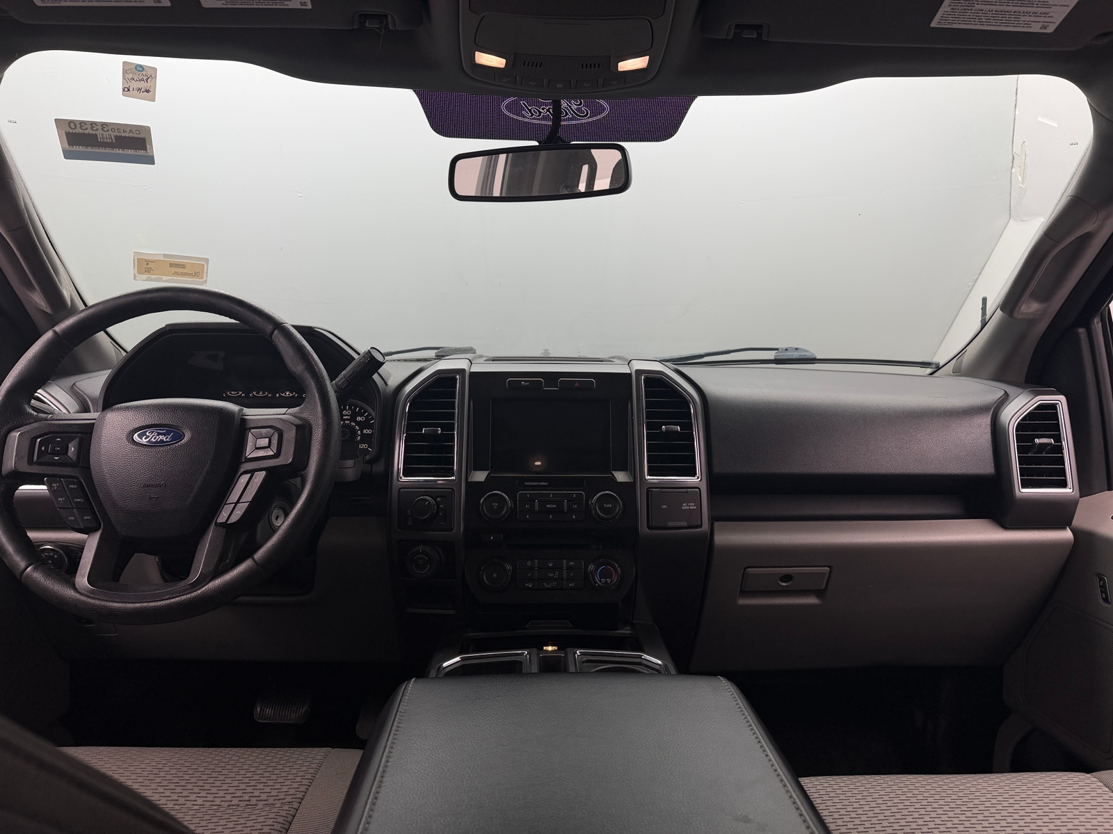 Thumbnail: 2016 Ford Econoline - 3