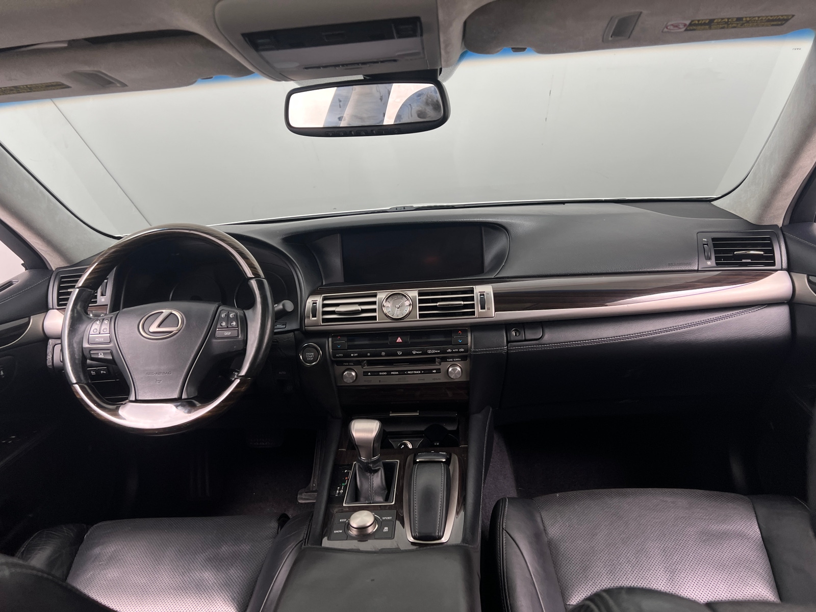 Thumbnail: 2013 Lexus LS - 2