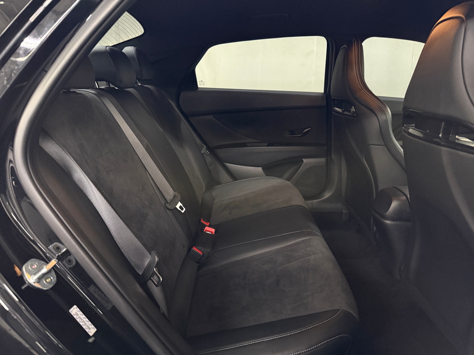 Thumbnail: 2023 Hyundai Elantra - 5