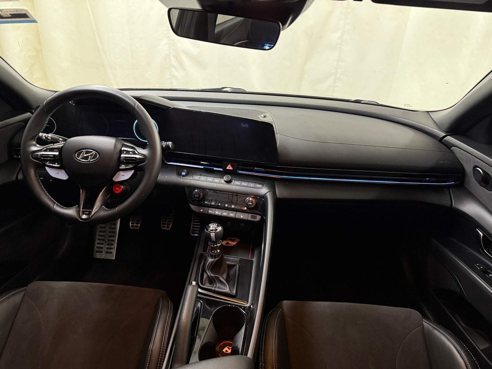 Thumbnail: 2023 Hyundai Elantra - 2