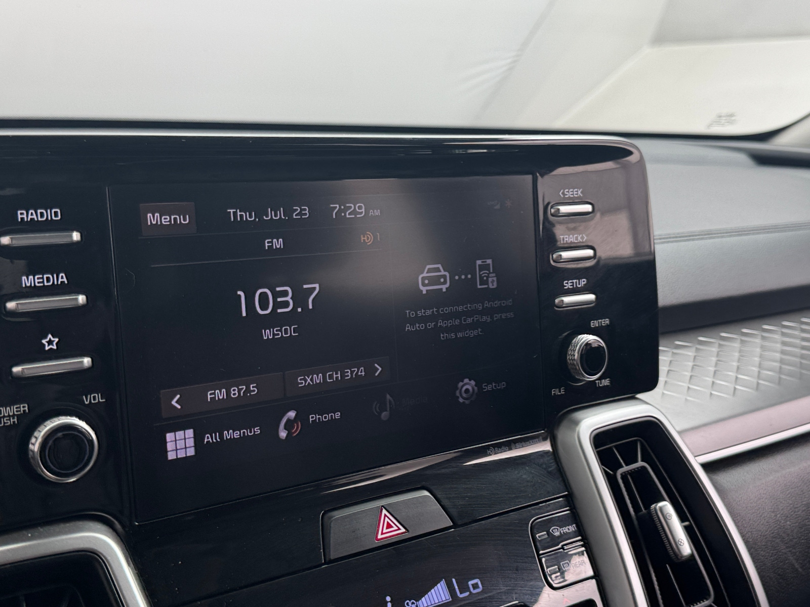 Thumbnail: 2021 Kia Sorento - 3