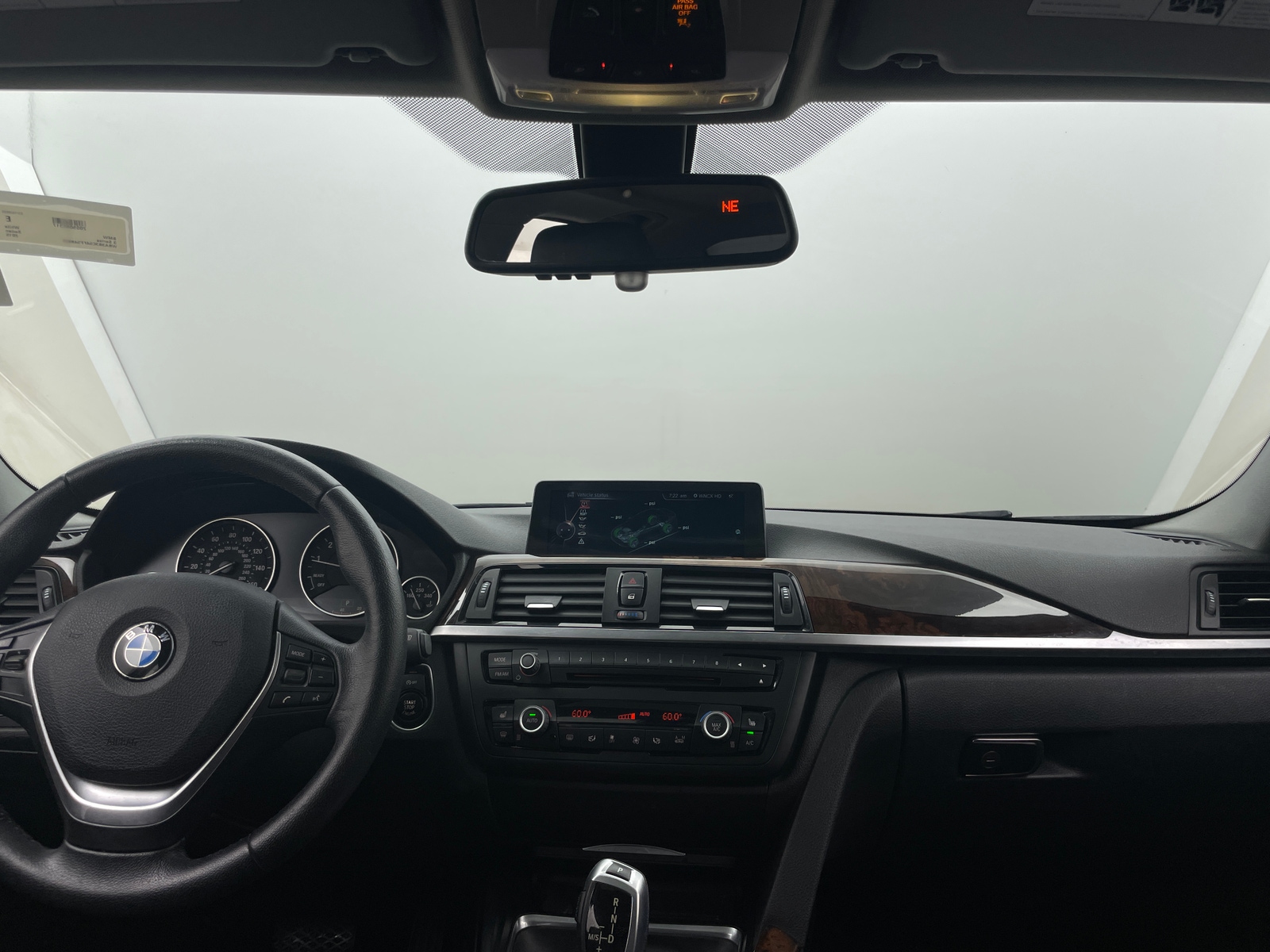 Thumbnail: 2015 BMW 3 Series - 2
