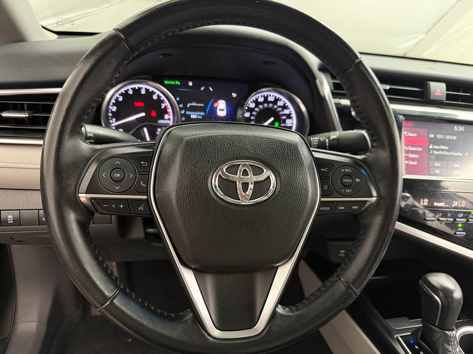 Thumbnail: 2018 Toyota Camry - 5
