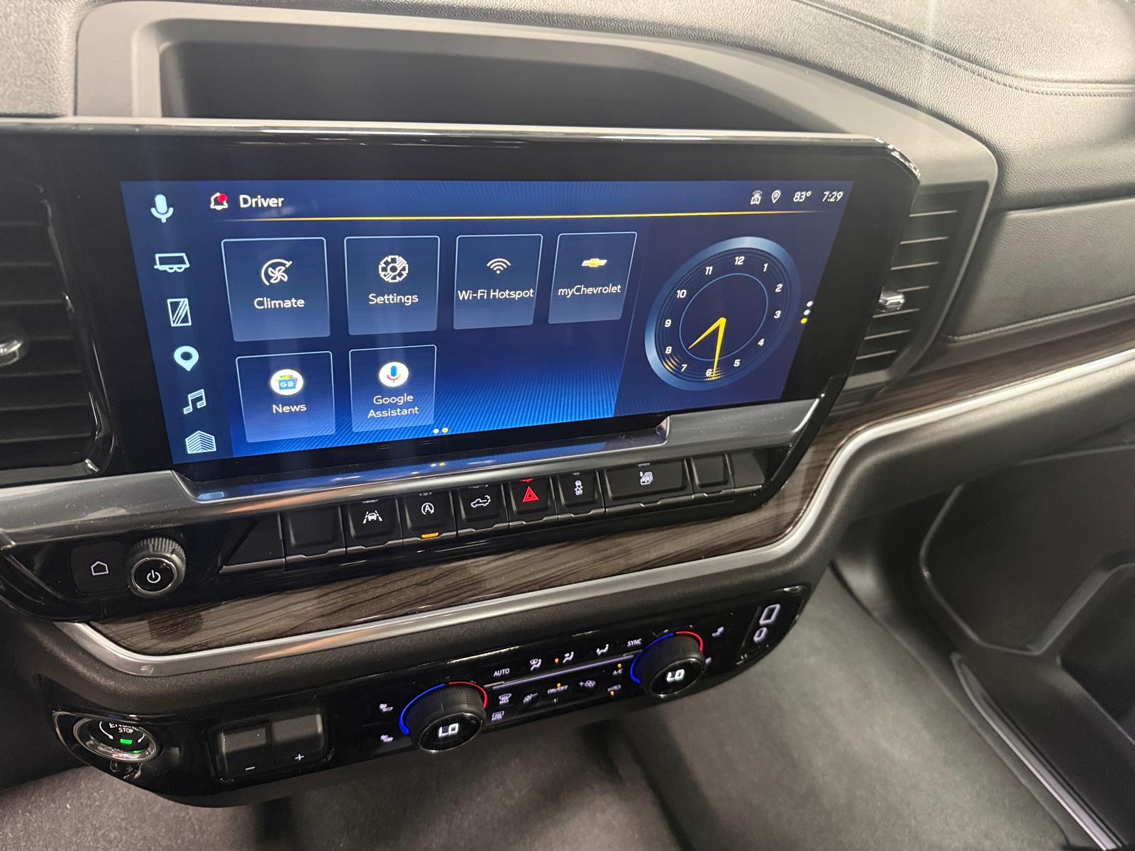 Thumbnail: 2026 Chevrolet Silverado 1500 - 4