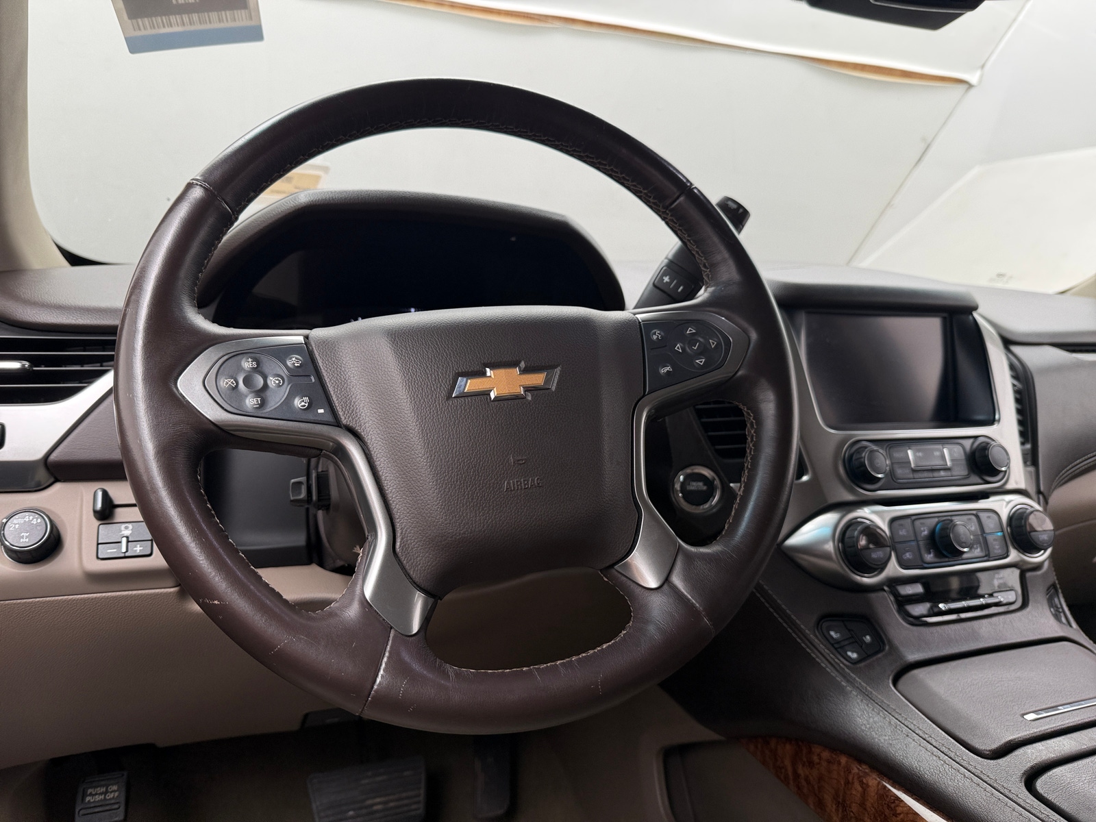 Thumbnail: 2018 Chevrolet Tahoe - 4
