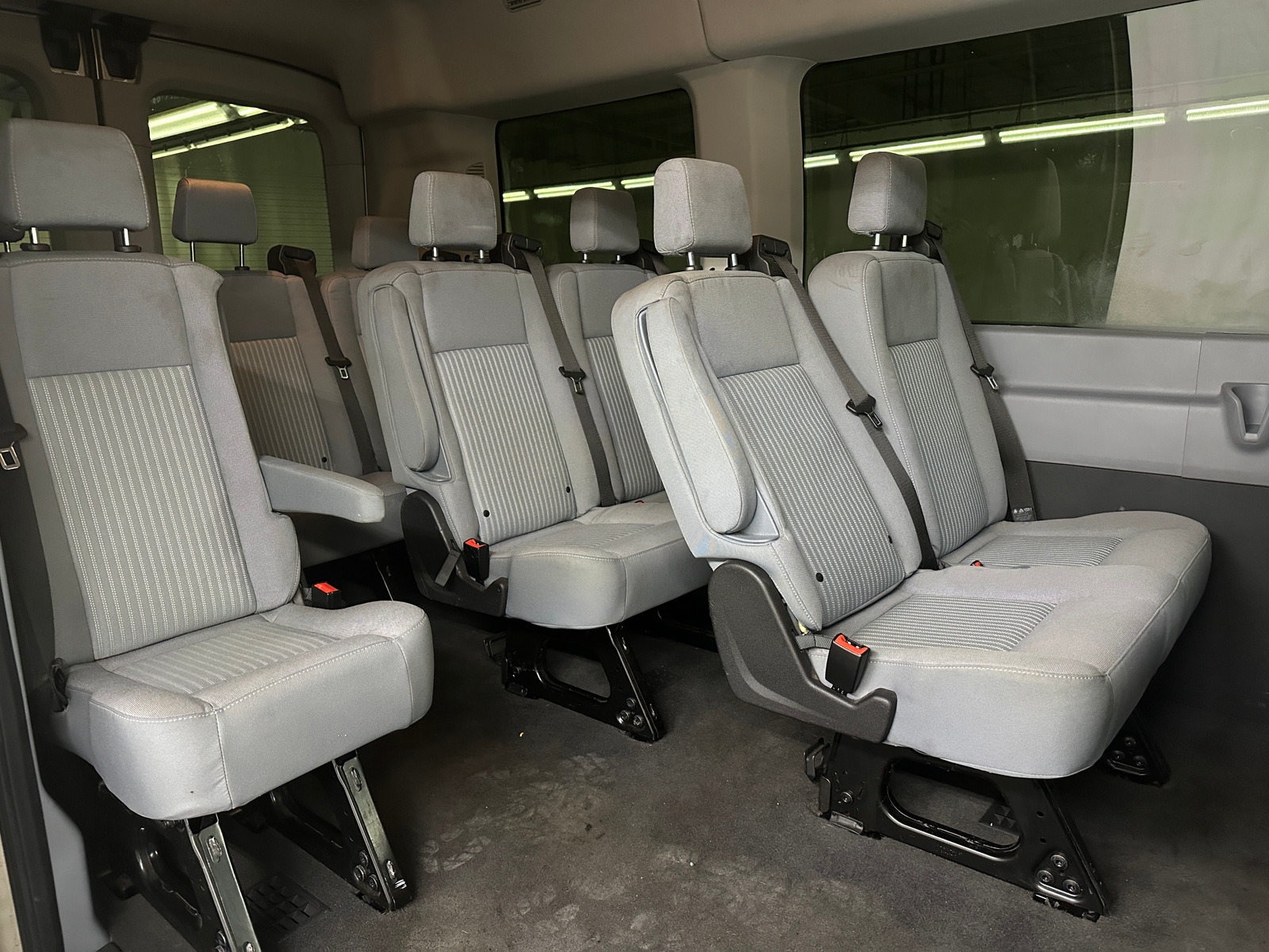 Thumbnail: 2018 Ford Transit Series - 6