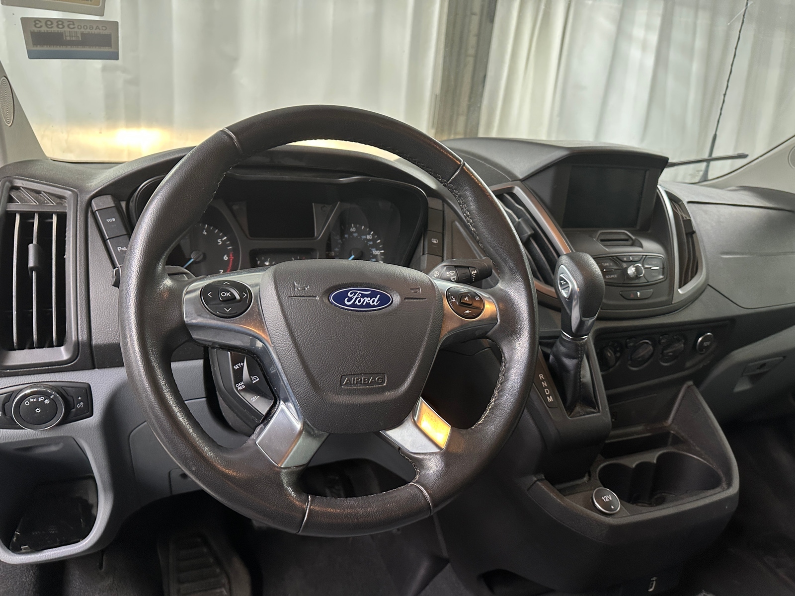 Thumbnail: 2018 Ford Transit Series - 5