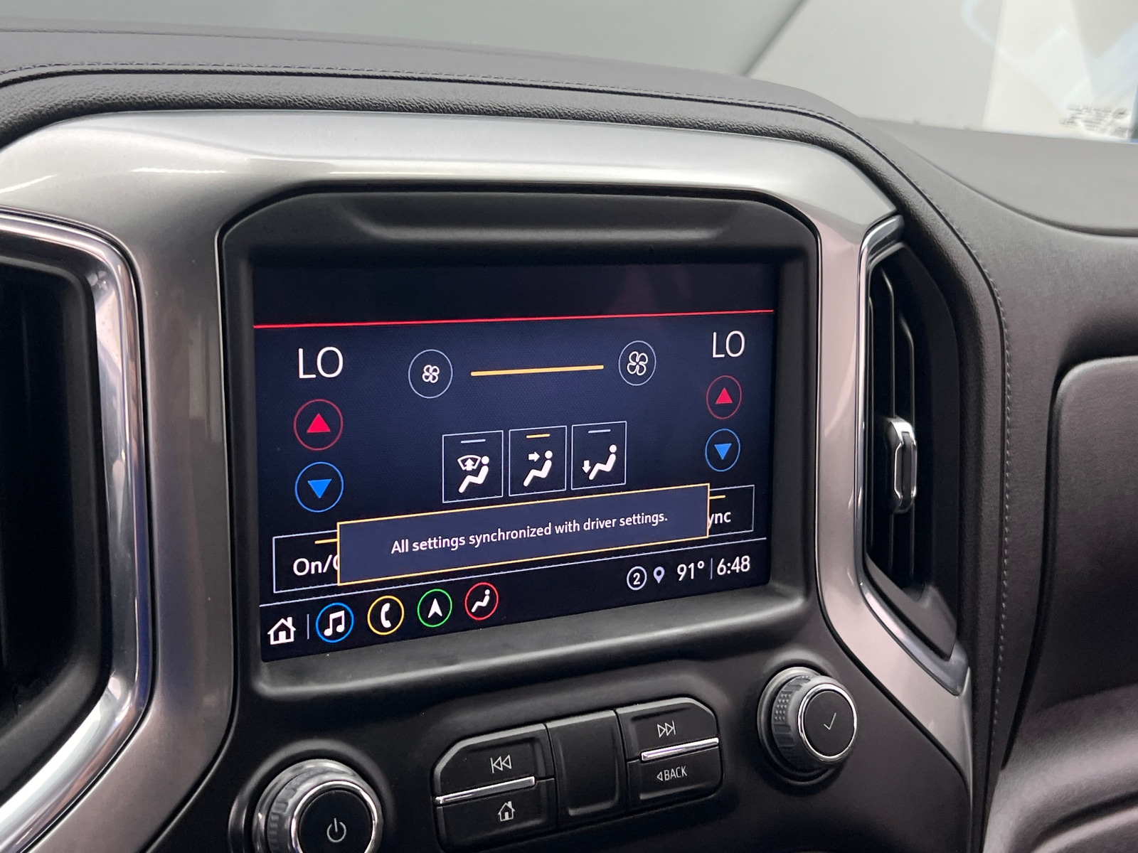 Thumbnail: 2022 Chevrolet Silverado 1500 - 3